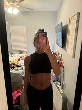 SHEIN Black Cropped Sleeveless Mock Neck Tank Top
